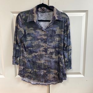 Fun camo top purple and tans and greens!